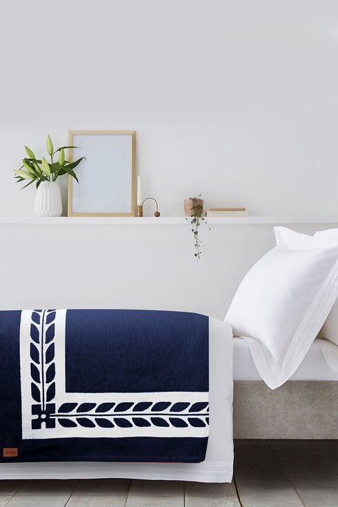 Blue Leaf Design Blanket