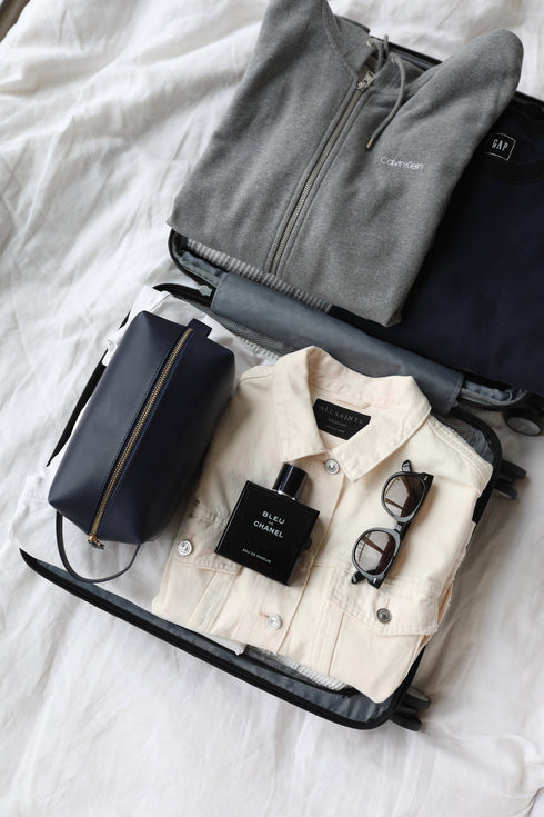 Rover Apple Leather Toiletry Travel Bag